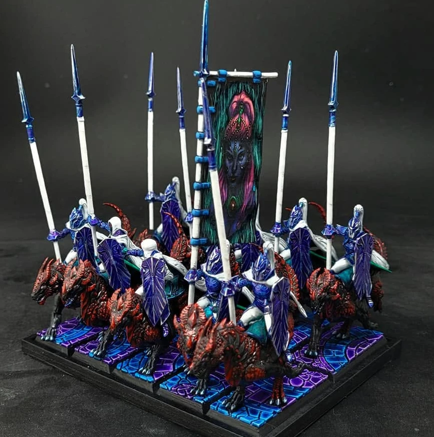 Elf cavalry on reptile mounts with banner