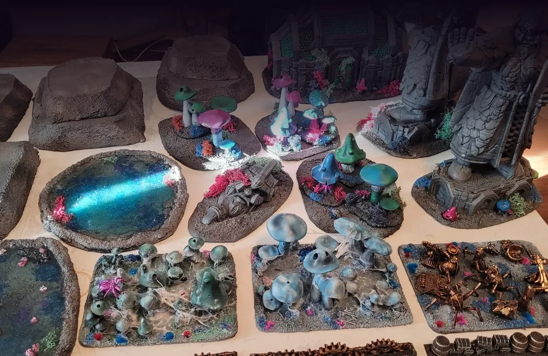 Underground set: giant mushrooms, crystal pool and dwarf statues